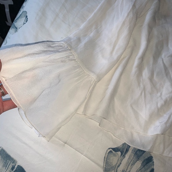 Flare Sleeve Aritzia Babaton White Blouse - Picture 3 of 5